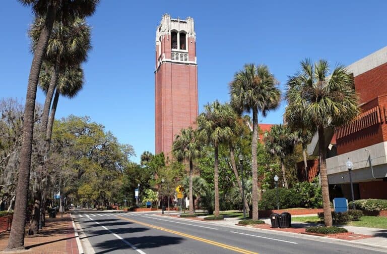 University of Florida Acceptance Rate 2023 & Admission Stats