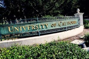 University of California Berkeley entrance sign